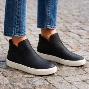 Birdies Black Leather Sneakers / Booties — Women’s Size 8
